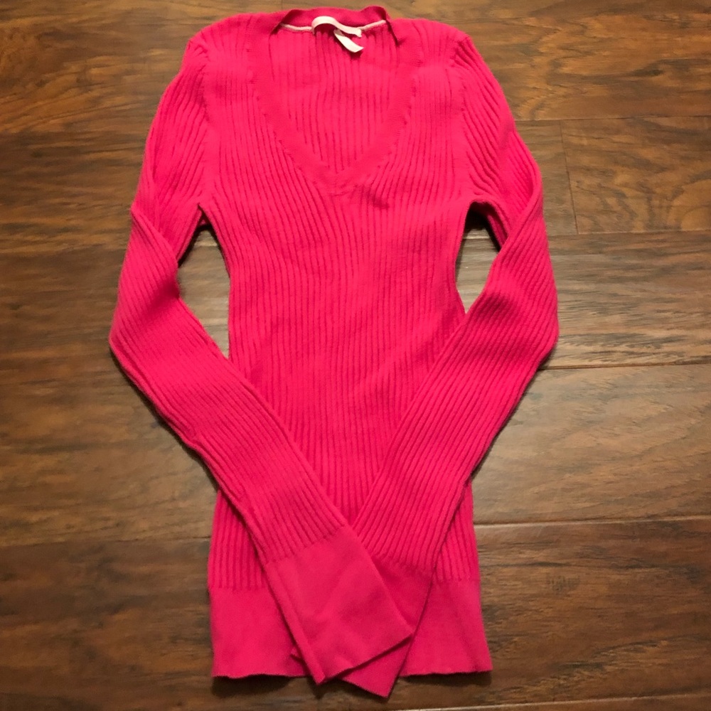 Victoria’s Secret Sweater Size Medium